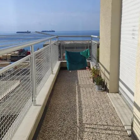 Mare E Monti Semesterbostad *