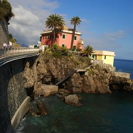 Semesterbostad Mare E Monti Genua
